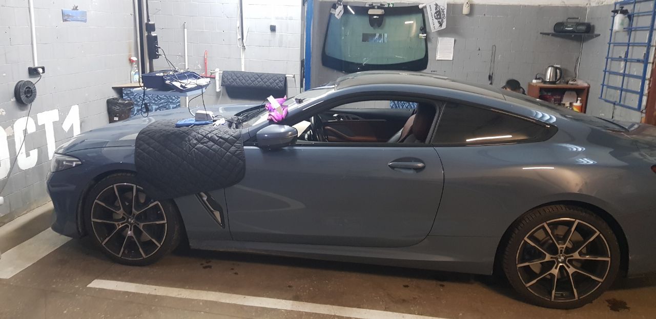 Ремонт скола на лобовом стекле